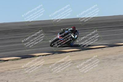 media/Oct-13-2025-Moto Forza (Mon) [[a66d839500]]/3-B Group/Session 2 (Bowl)/